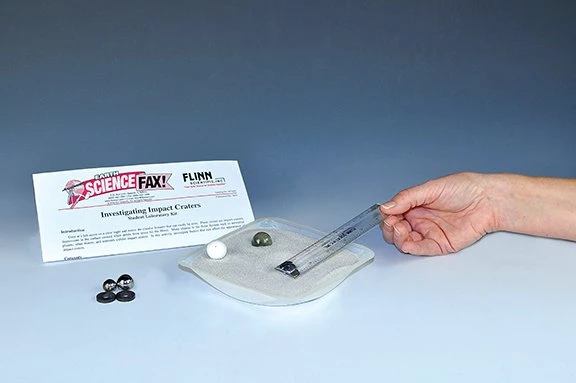 Investigating Impact Craters—Super Value Kit 1 Investigating Impact Craters—Super Value Kit